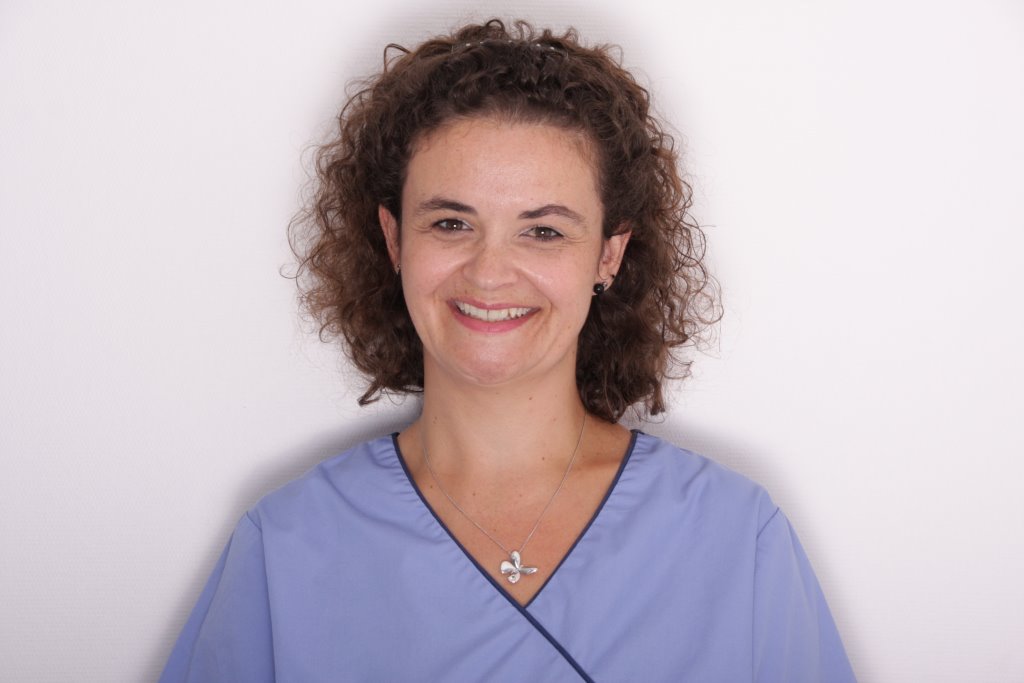 Assistante dentaire qualifiée